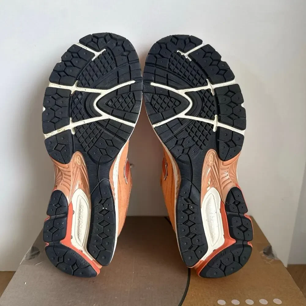 New Balance 2002 R ‘Copper Clay’ Men Sneakers - SZ 9.5
